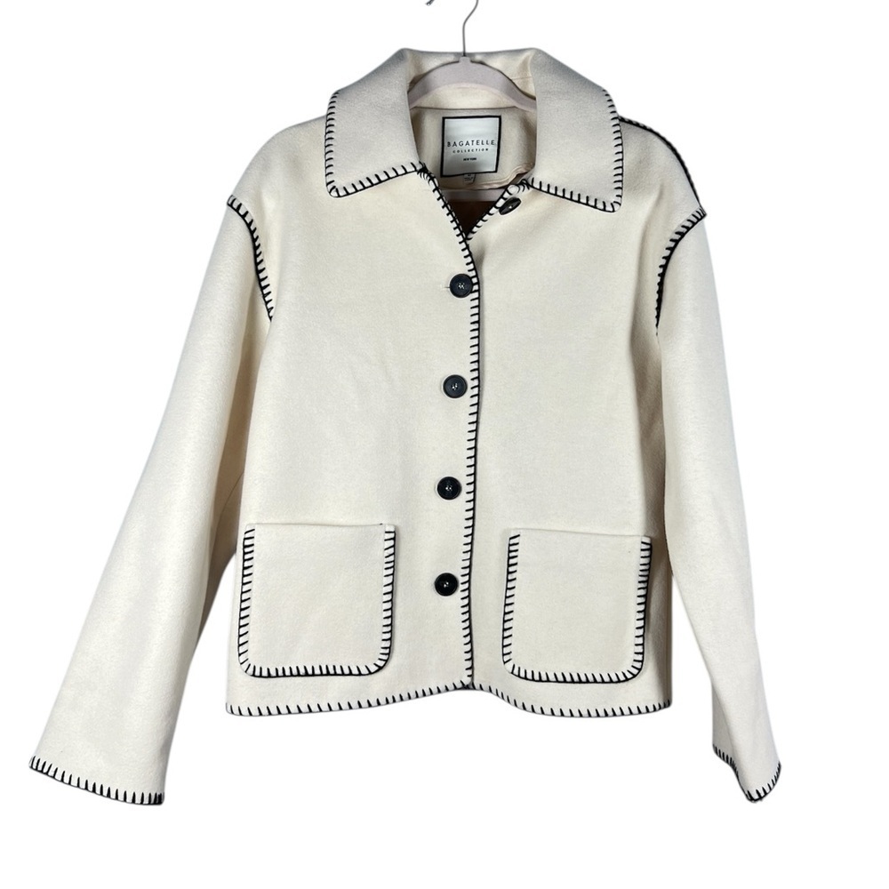 Bagatelle Cream Off White Black Trim Button Front Jacket with Pockets Medium